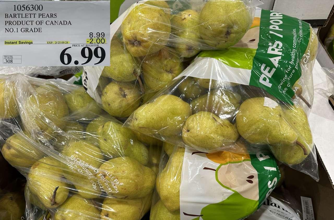 BARTLETT PEARS PRODUCT OF CANADA NO 1 GRADE at Costco