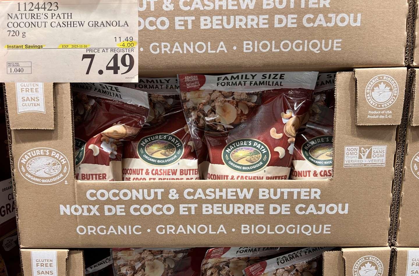NATURE'S PATH COCONUT CASHEW GRANOLA 720 g at Costco