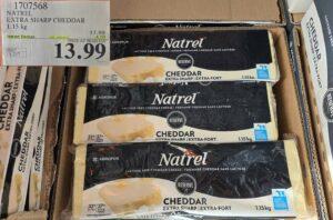 NATREL EXTRA SHARP CHEDDAR 1.15 kg at Costco