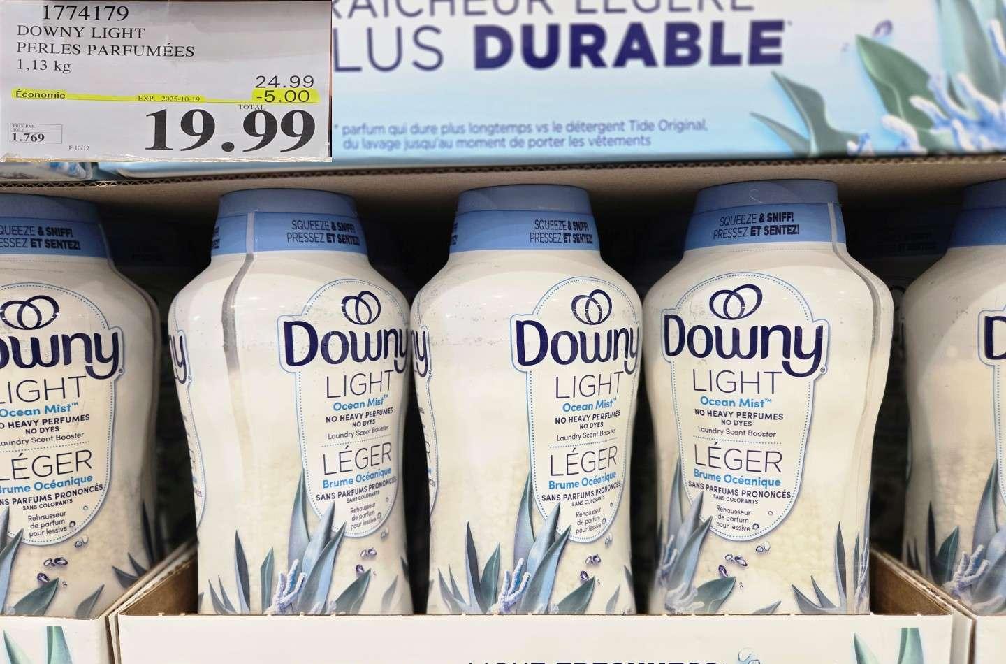DOWNY LIGHT PERLES PARFUMEES at Costco