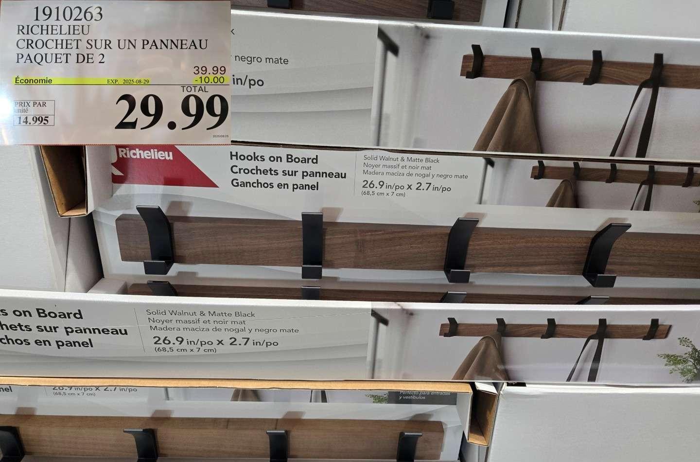 RICHELIEU CROCHET SUR UN PANNEAU PAQUET DE 2 at Costco