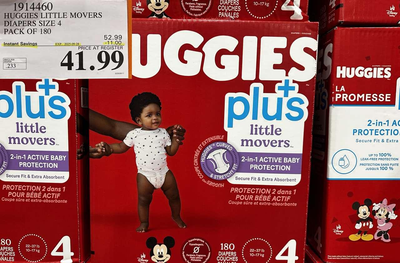 HUGGIES LITTLE MOVERS DIAPER SIZE 4 PACK OF 180 at Costco