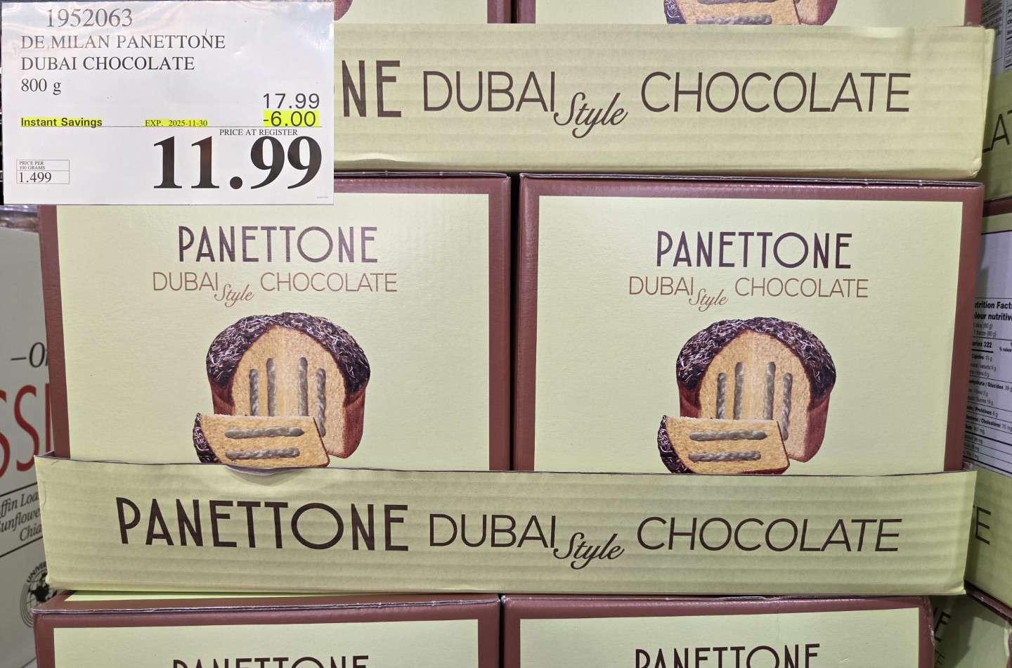DE MILAN PANETTONE DUBAI CHOCOLATE 800G - Costco Canada deal - Save $6.00 - Food & Beverage