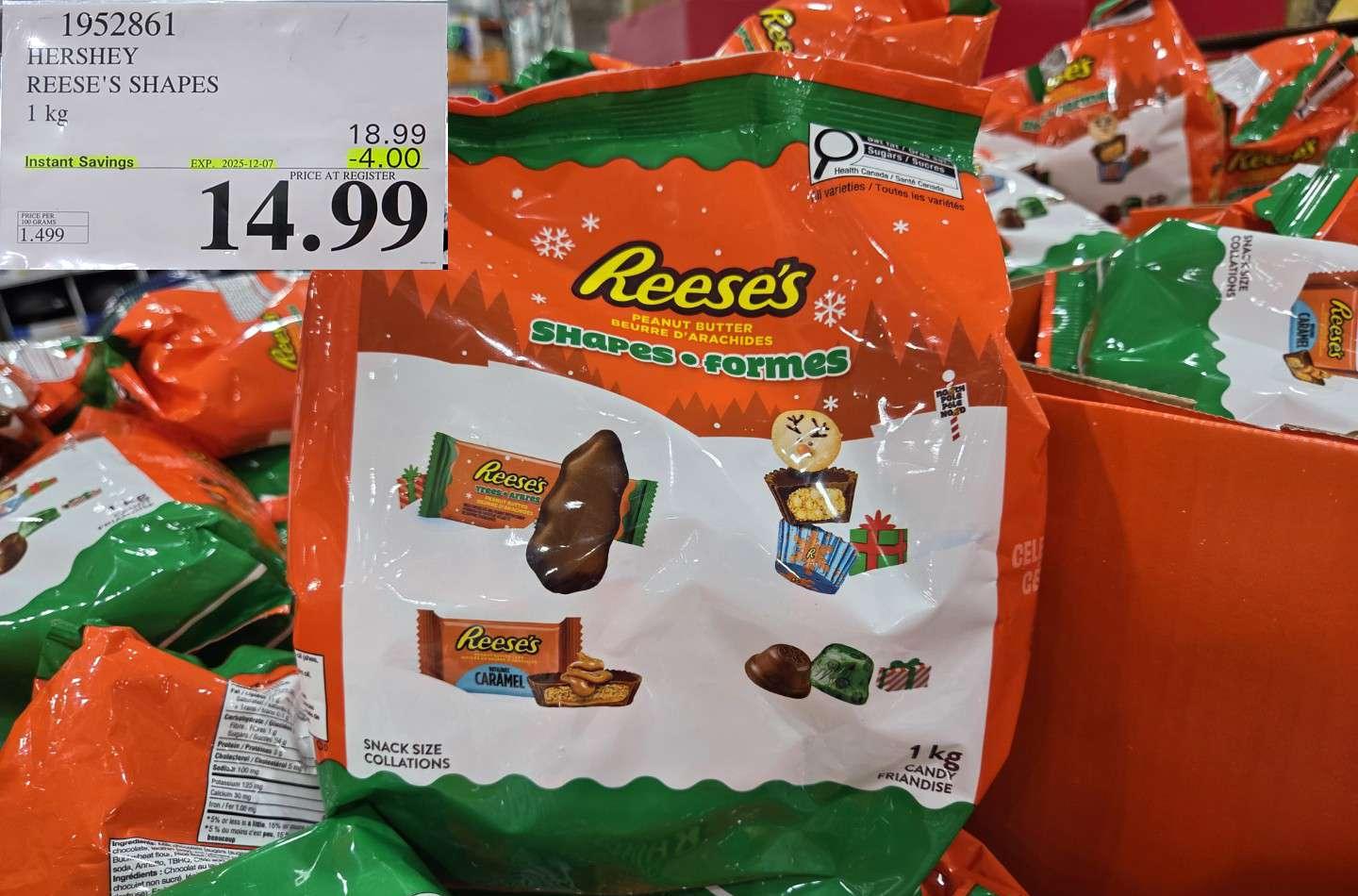 HERSHEY REESE'S SHAPES 1KG - Costco Canada deal - Save $4.00 - Food & Beverage