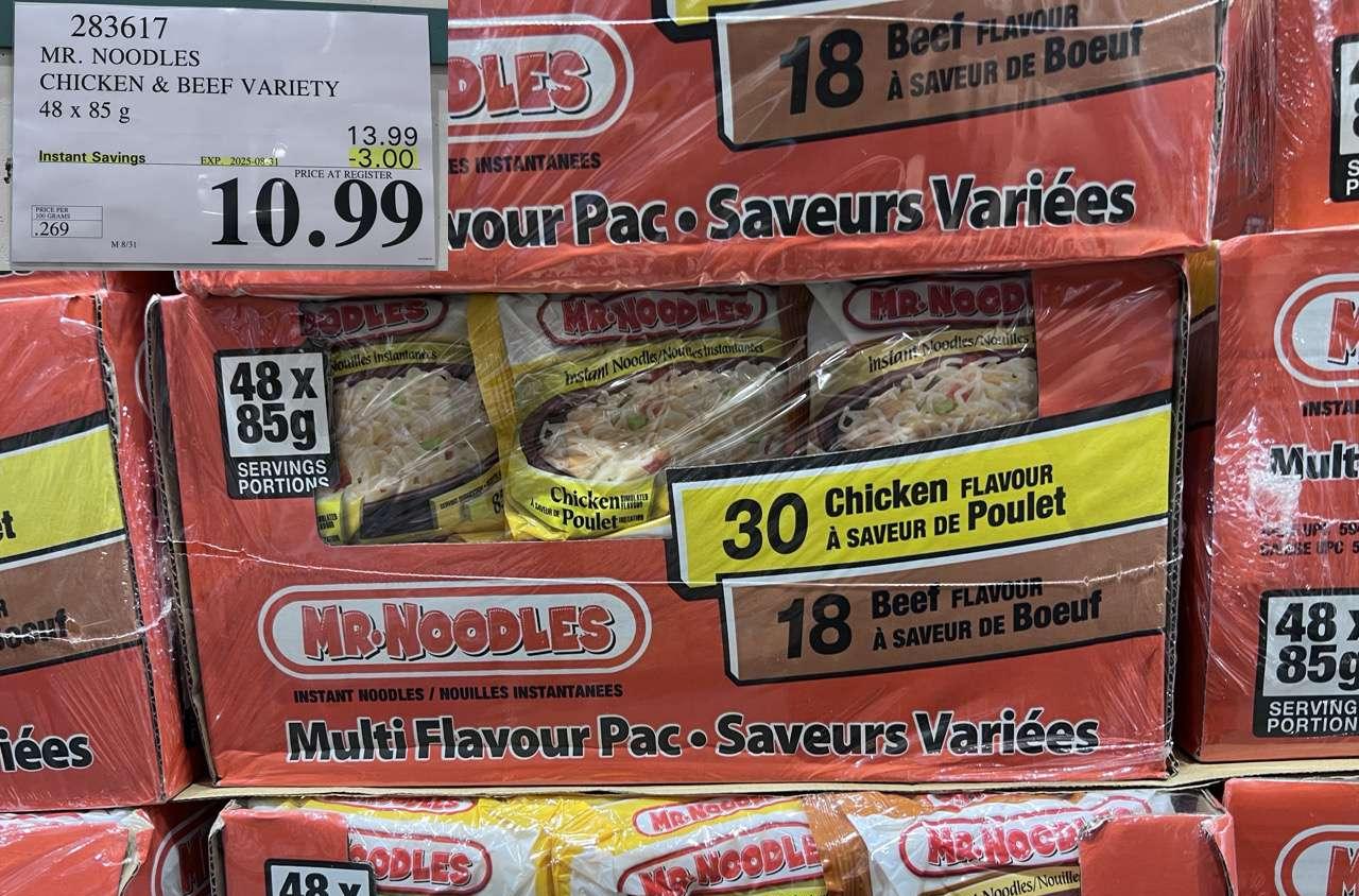 MR. NOODLES CHICKEN & BEEF VARIETY 48 X 85G at Costco