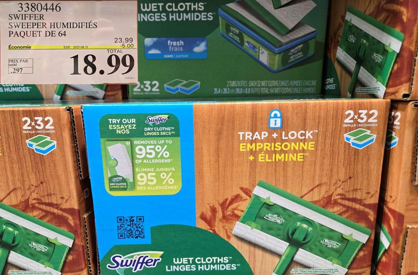 SWIFFER  SWEEPER HUMIDIFIES PAQUET DE 64 at Costco