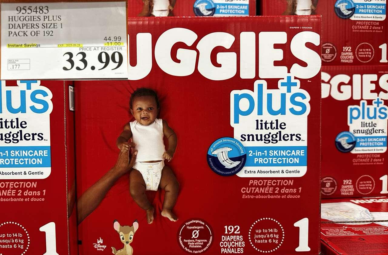 HUGGIES LITTLE SNUGGLE SIZE 1 DIAPERS PACK OF 192 at Costco