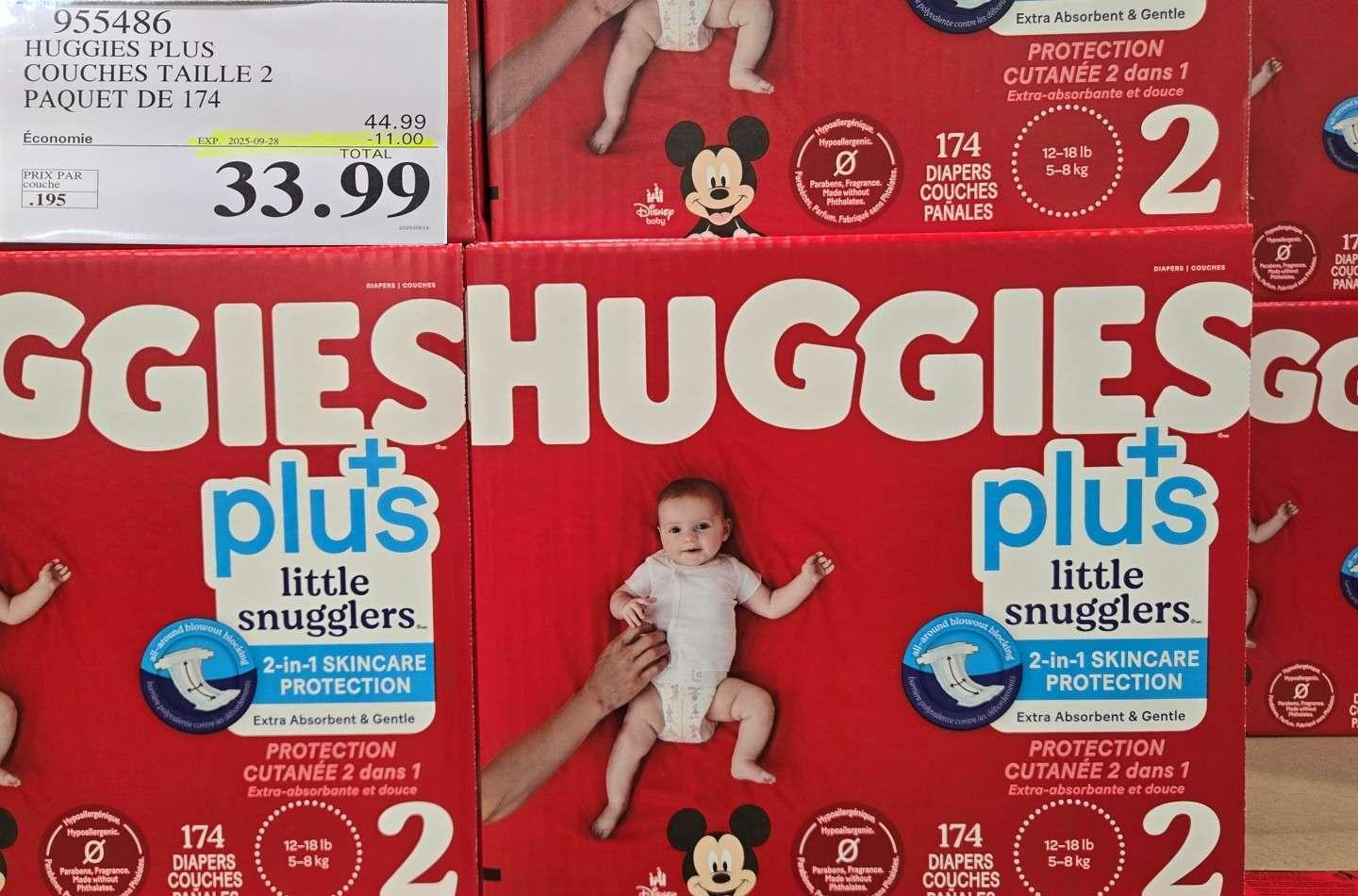 HUGGIES LITTLE SNUGGLE SIZE 2 DIAPERS    Pack of 174 at Costco